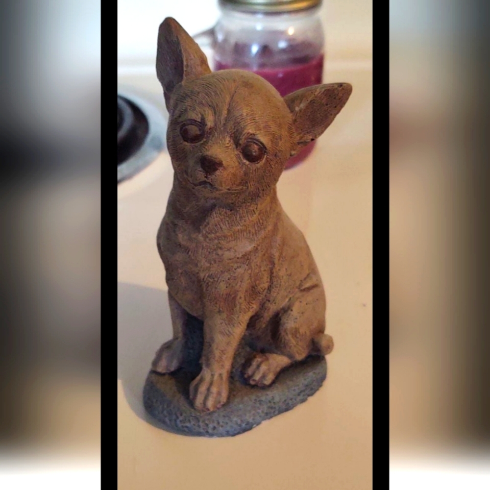 Chihuahua figure